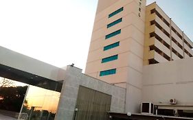 House Inn Hotel - Anashopping